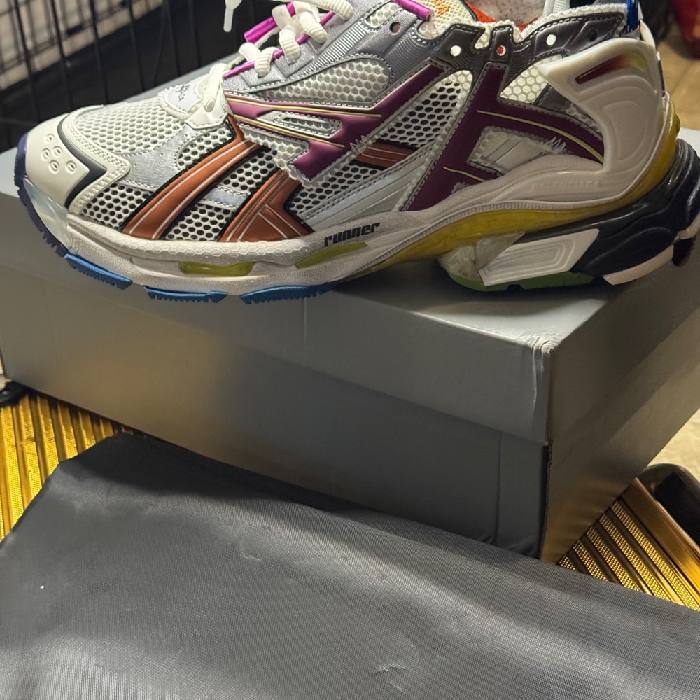 Balenciaga Multicolor Sneakers - Picture 3 of 7